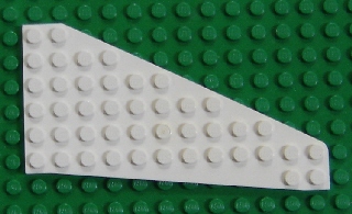 3585